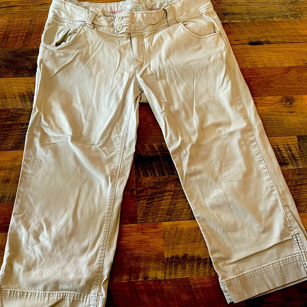 American Eagle Capris